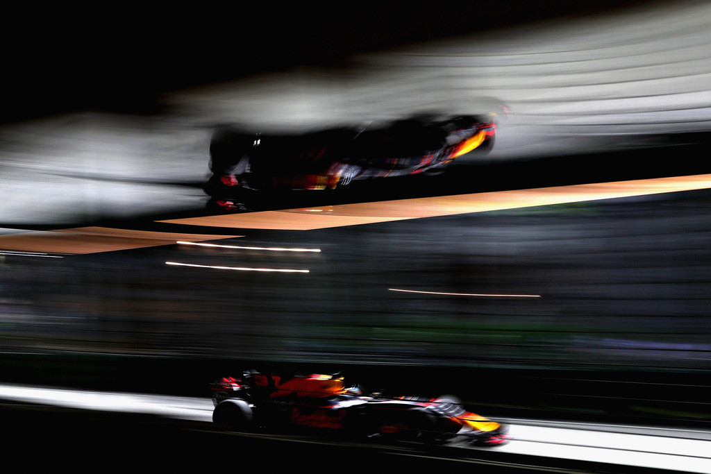 daniel_ricciardo_f1_grand_prix_singapore_practice_lpfdx5nzjv7x.jpg