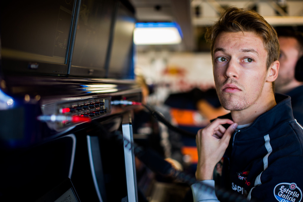 daniil_kvyat_f1_grand_prix_usa_practice_g31pu4f5awwx.jpg