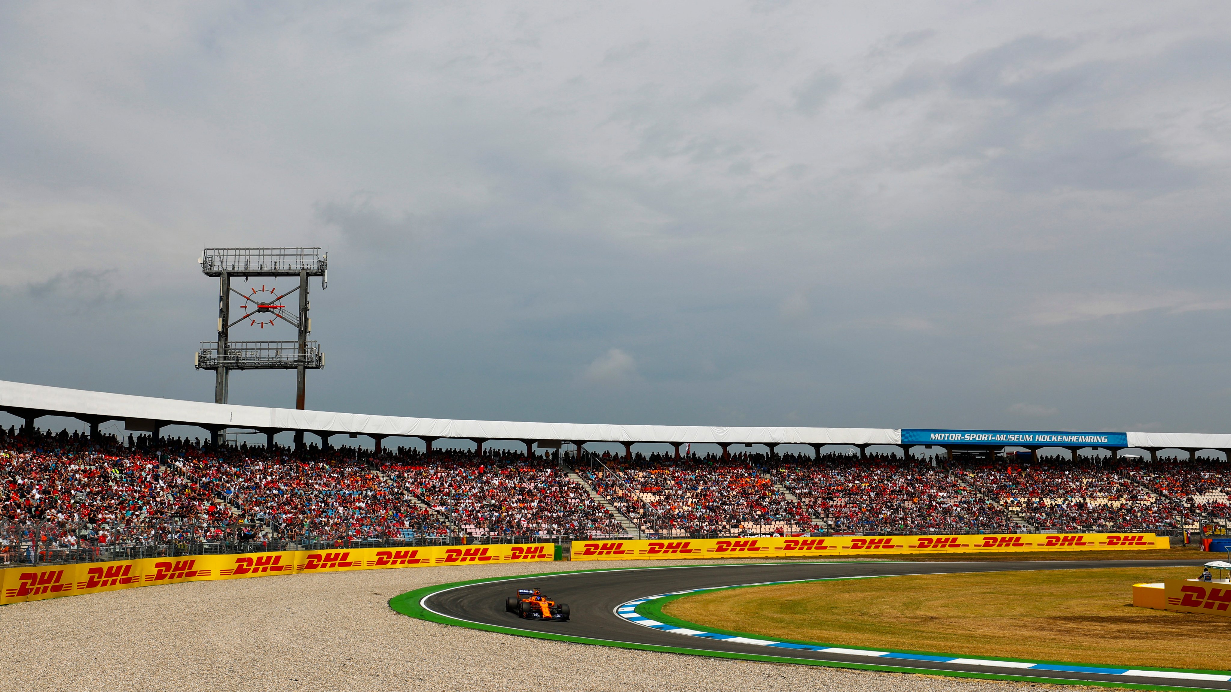 F1: Még el sem kezdődött a hockenheimi hétvége, máris megvan az első baleset