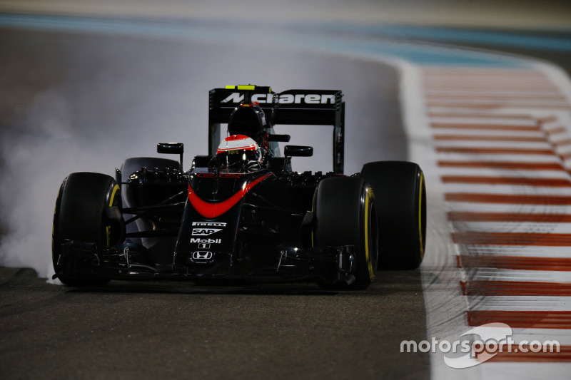 F1 - A MCLAREN A VOLKSWAGENTŐL IGAZOLT VEZÉRIGAZGATÓT