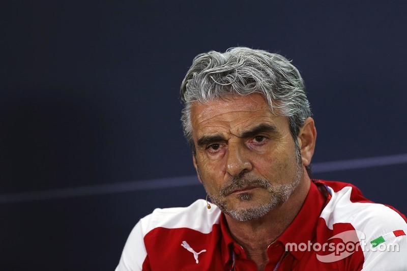 F1 - ARRIVABENE KOMOLY ÖSSZETŰZÉSBE KEVEREDETT EGY OPERATŐRREL