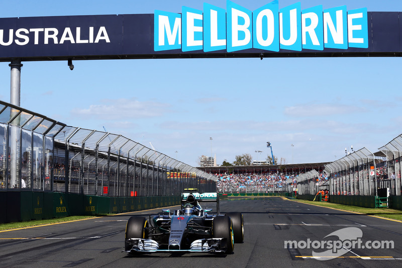 f1-australian-gp-2015-nico-rosberg-mercedes-amg-f1-w06-on-the-grid.jpg