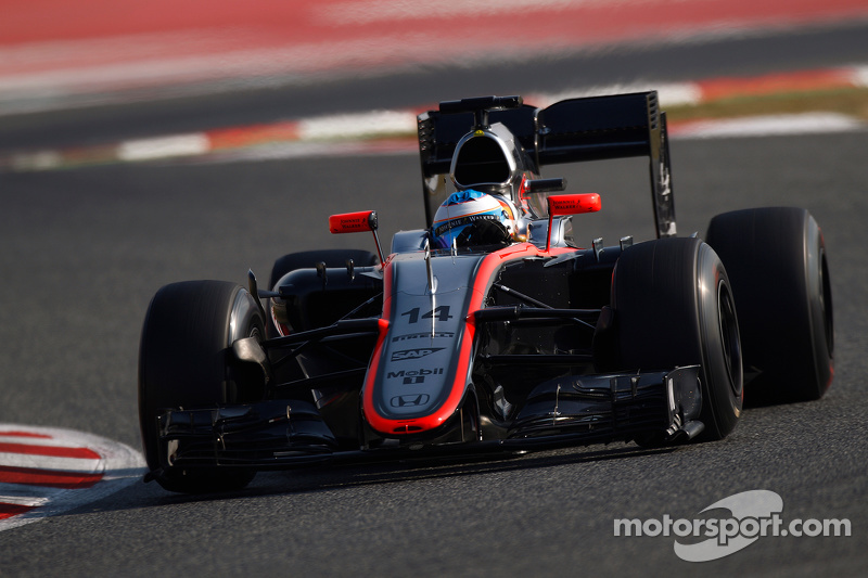 f1-barcelona-february-testing-2015-fernando-alonso-mclaren.jpg