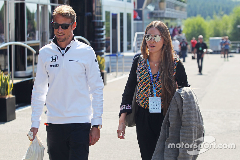 f1-belgian-gp-2015-jenson-button-mclaren-with-his-wife-jessica-button.jpg