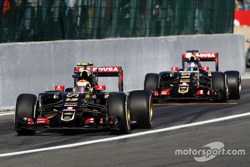 f1-belgian-gp-2015-pastor-maldonado-lotus-f1-e23-and-jolyon-palmer-lotus-f1-e23-test-and-r.jpg