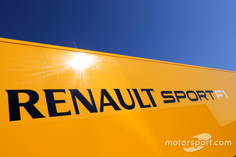 f1-belgian-gp-2015-renault-sport.jpg