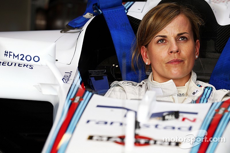 F1 - FOGY SUSIE WOLFF TÜRELME, LASSAN LEMOND A FORMA-1-ES ÁLMAIRÓL