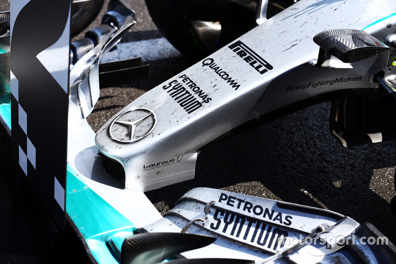 f1-british-gp-2015-the-nosecone-of-nico-rosberg-mercedes-amg-f1-in-parc-ferme.jpg