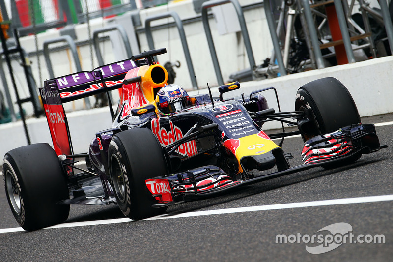 f1-japanese-gp-2015-daniel-ricciardo-red-bull-racing-rb11.jpg