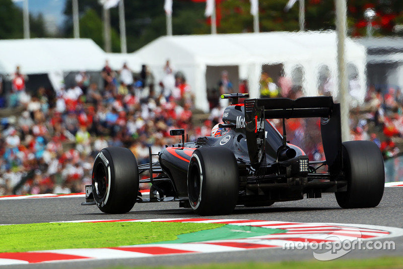 f1-japanese-gp-2015-jenson-button-mclaren-mp4-30.jpg