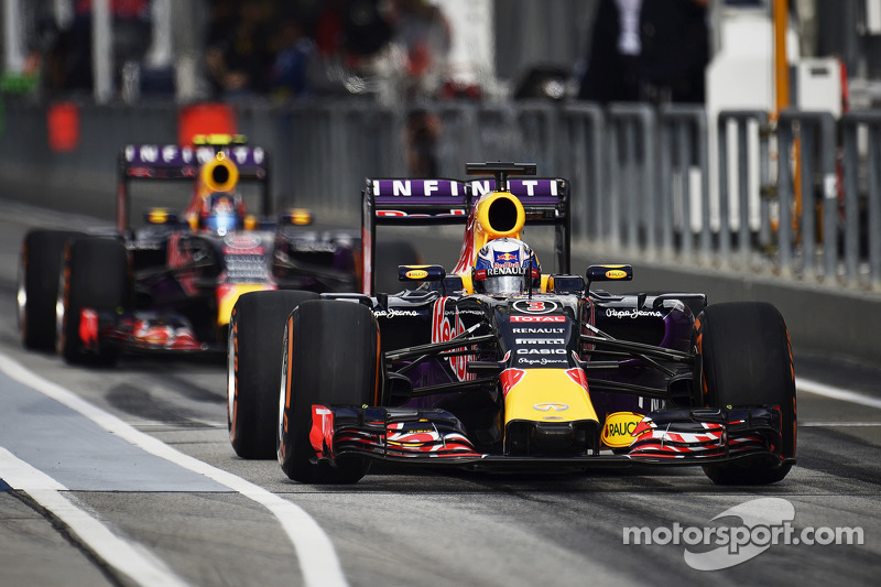 F1 - HIVATALOS: RICCIARDO ÉS KVYAT IS 10 RAJTHELYES BÜNTETÉST KAPOTT MOTORCSERE MIATT!