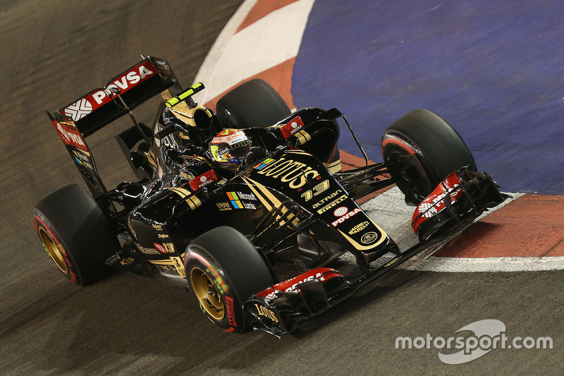 f1-singapore-gp-2015-pastor-maldonado-lotus-f1-e23.jpg