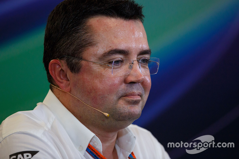 f1-united-states-gp-2015-eric-boullier-mclaren-racing-director-in-the-fia-press-conference.jpg