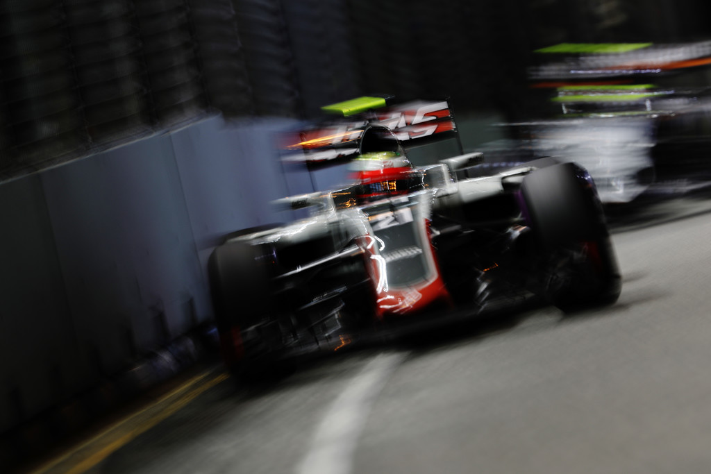 f1_grand_prix_of_singapore_j0bf9o7zdmix.jpg