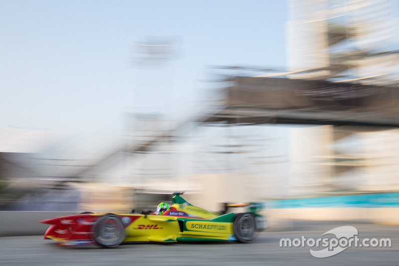 formula-e-beijing-eprix-2015-lucas-di-grassi-abt-schaeffler-audi-sport.jpg