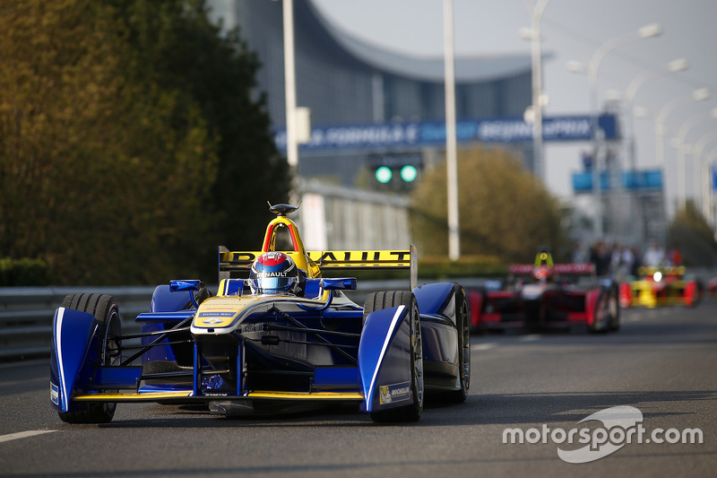 formula-e-beijing-eprix-2015-sebastien-buemi-renault-e-dams_1.jpg