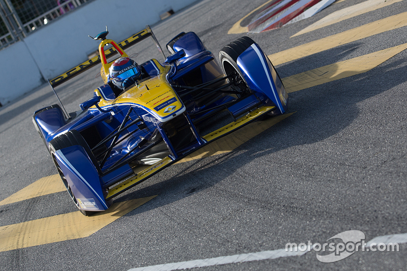 formula-e-putrajaya-eprix-2015-sebastien-buemi-renault-e-dams.jpg