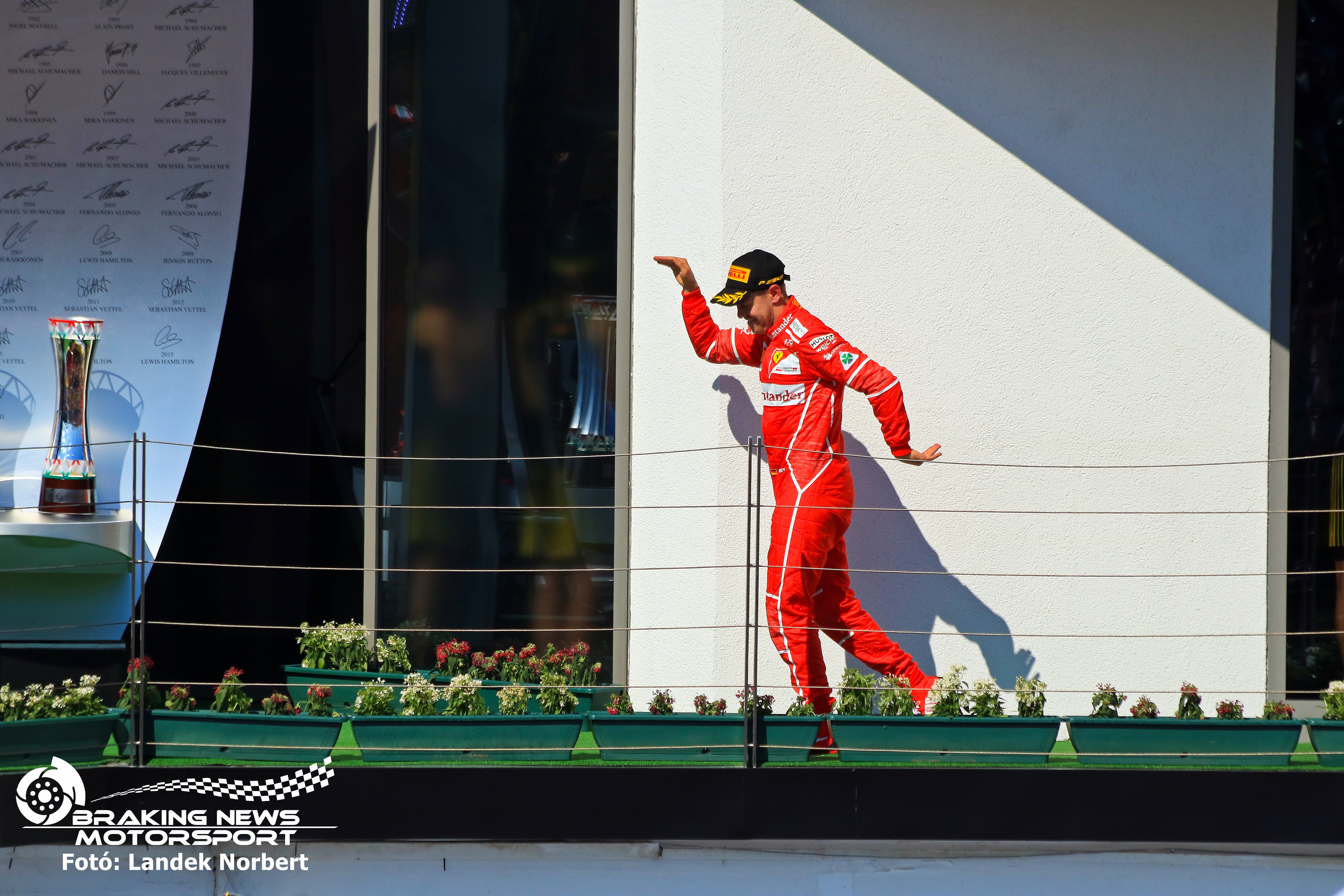 F1 - FERRARI-DIADALMENET A 32. MAGYAR NAGYDÍJON!