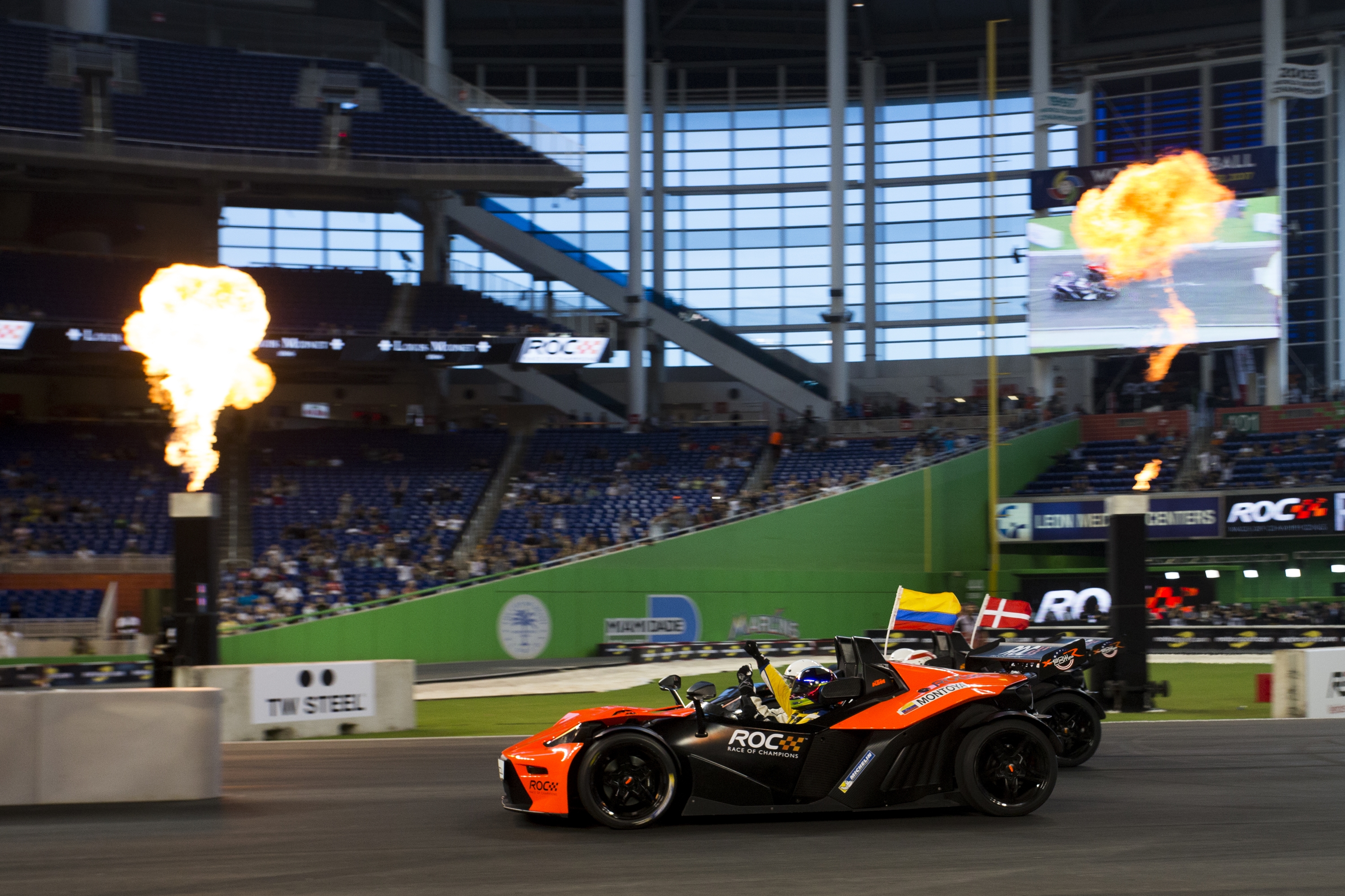 juan-pablo_montoya_col_beats_tom_kristensen_dnk_across_the_line_driving_the_ktm_x-bow_comp_r_to_be_crowned_the_champion_of_champions_during_the_race_of_champions_on_saturday_2.JPG