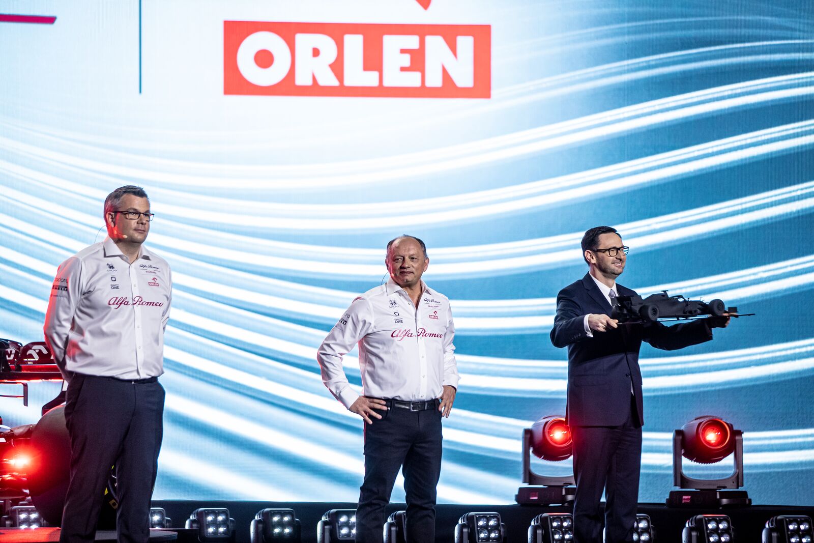 large-alfa_romeo_racing_orlen_c41_launch_19.jpg