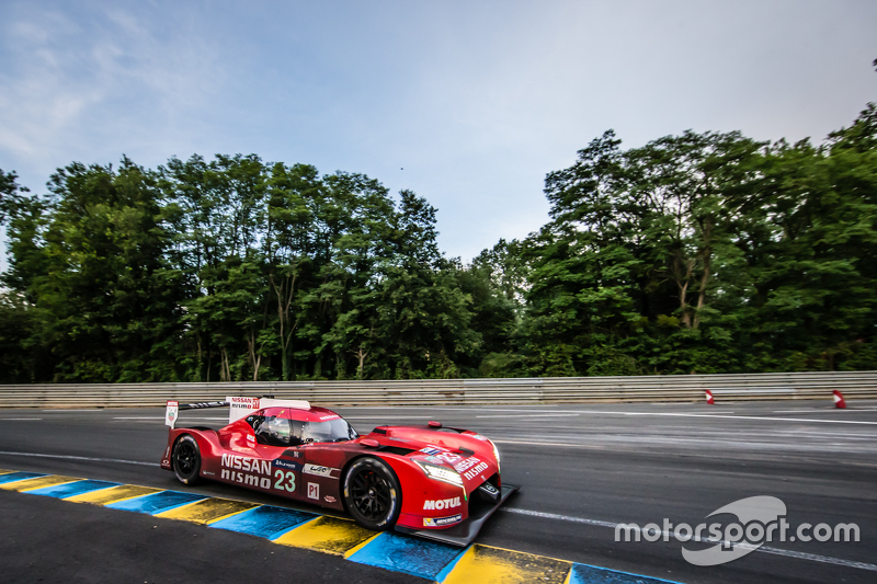 WEC - ITT A VÉGE: A NISSAN KISZÁLLT!