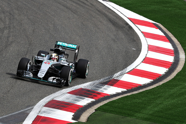 lewis_hamilton_f1_grand_prix_china_practice_0laqt-t1ps5l.jpg