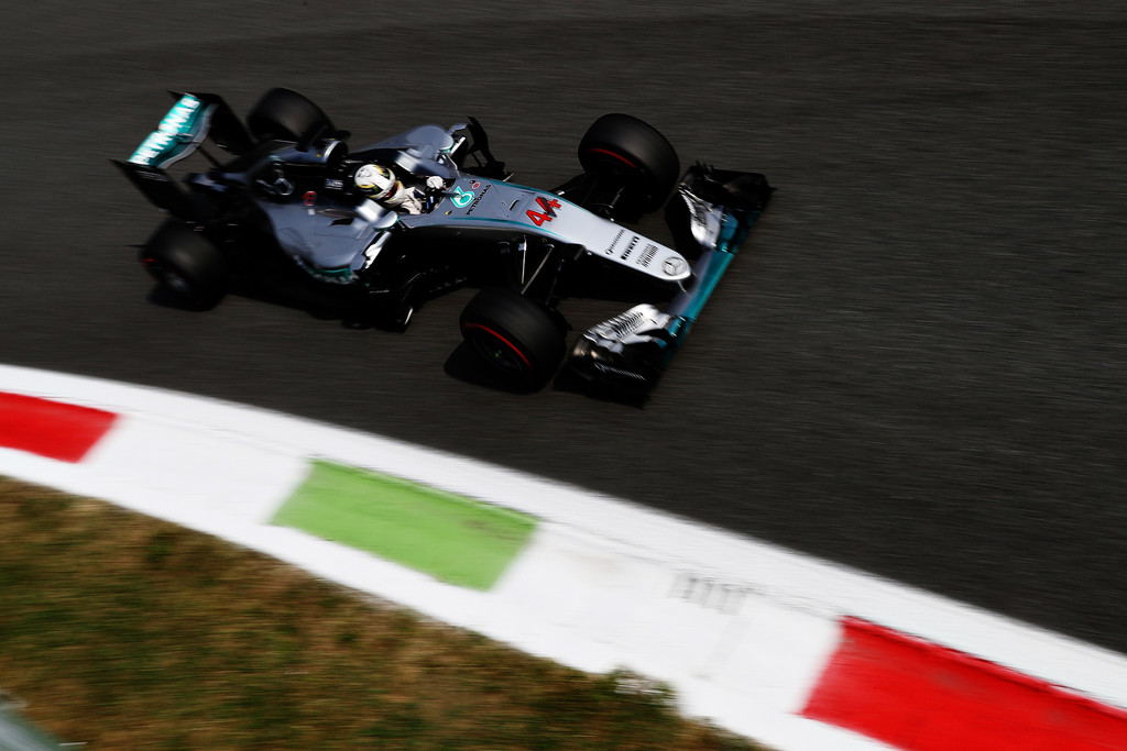 lewis_hamilton_f1_grand_prix_italy_practice_4rjvxmndcgsx.jpg