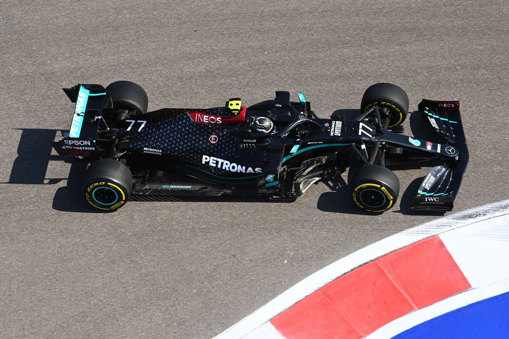 F1: Ismét Bottas a leggyorsabb, óriási a Mercedes előnye