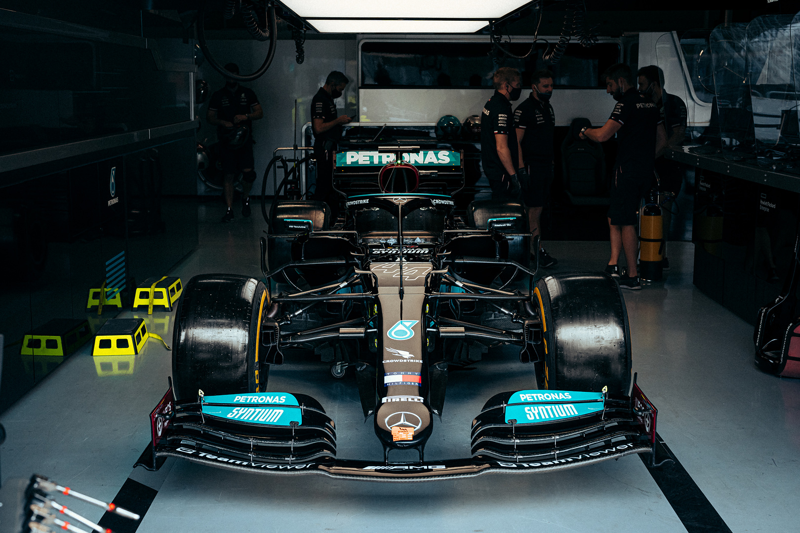 F1: DAS-gyanú a Mercedesnél, megszólalt Hamilton