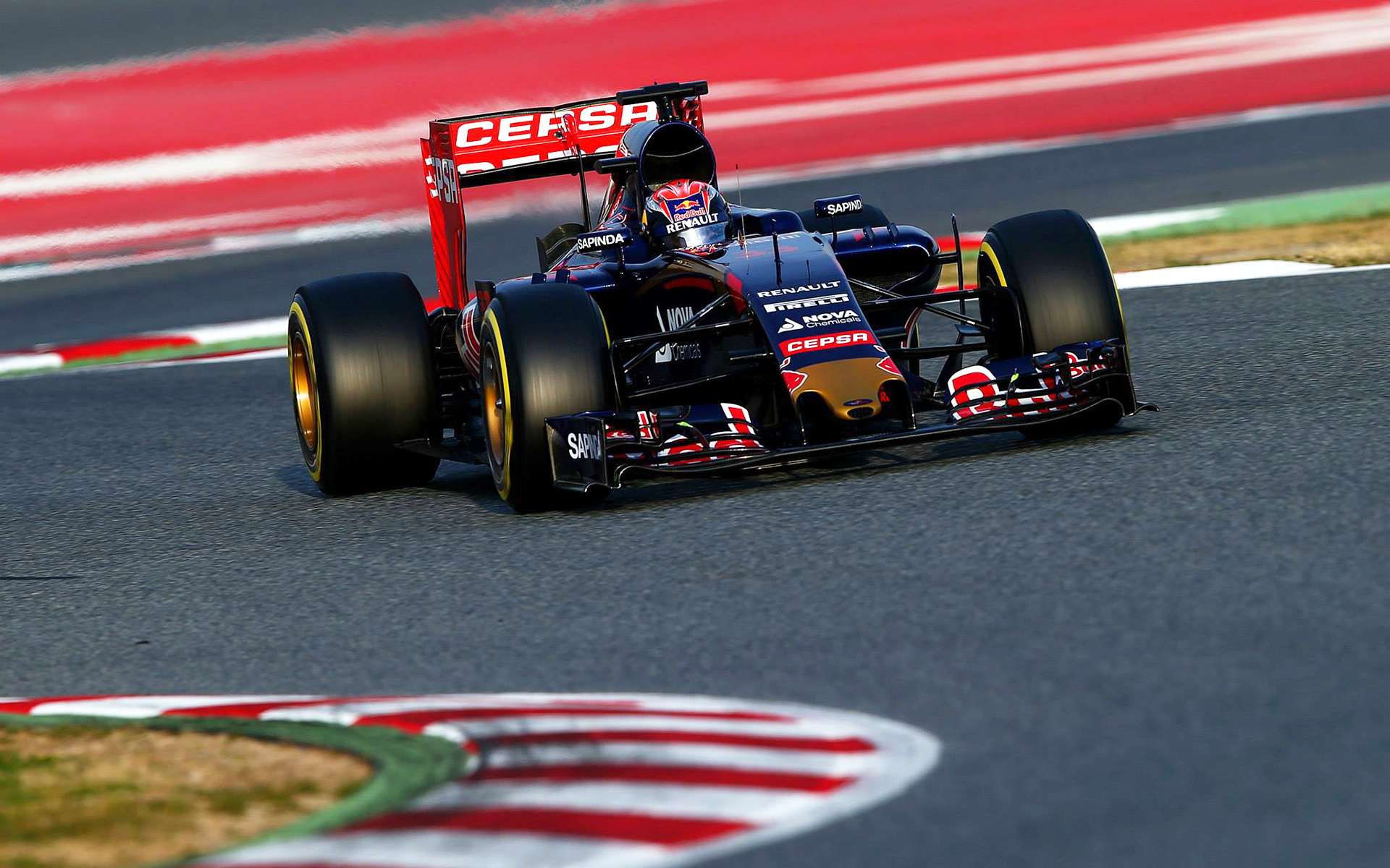 max-verstappen-2015-f1-scuderia-toro-rosso-str10-wallpaper.jpg