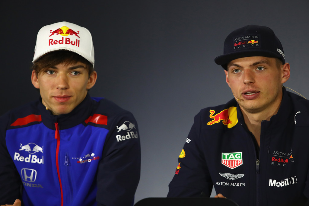 max_verstappen_pierre_gasly_f1_grand_prix_vougmjq2aksx.jpg