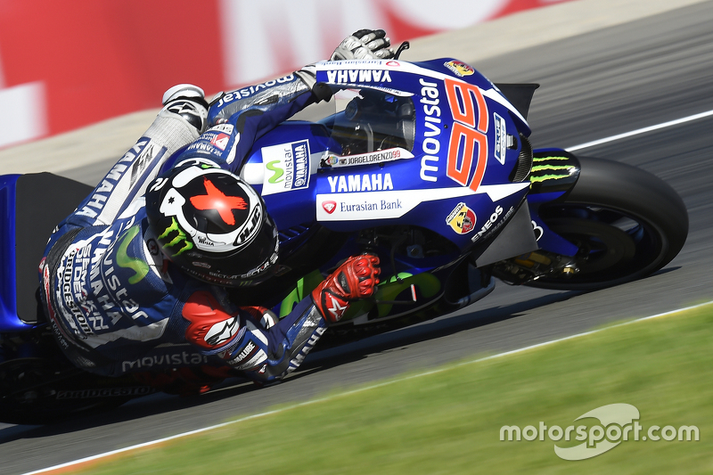 motogp-valencia-gp-2015-jorge-lorenzo-yamaha-factory-racing.jpg