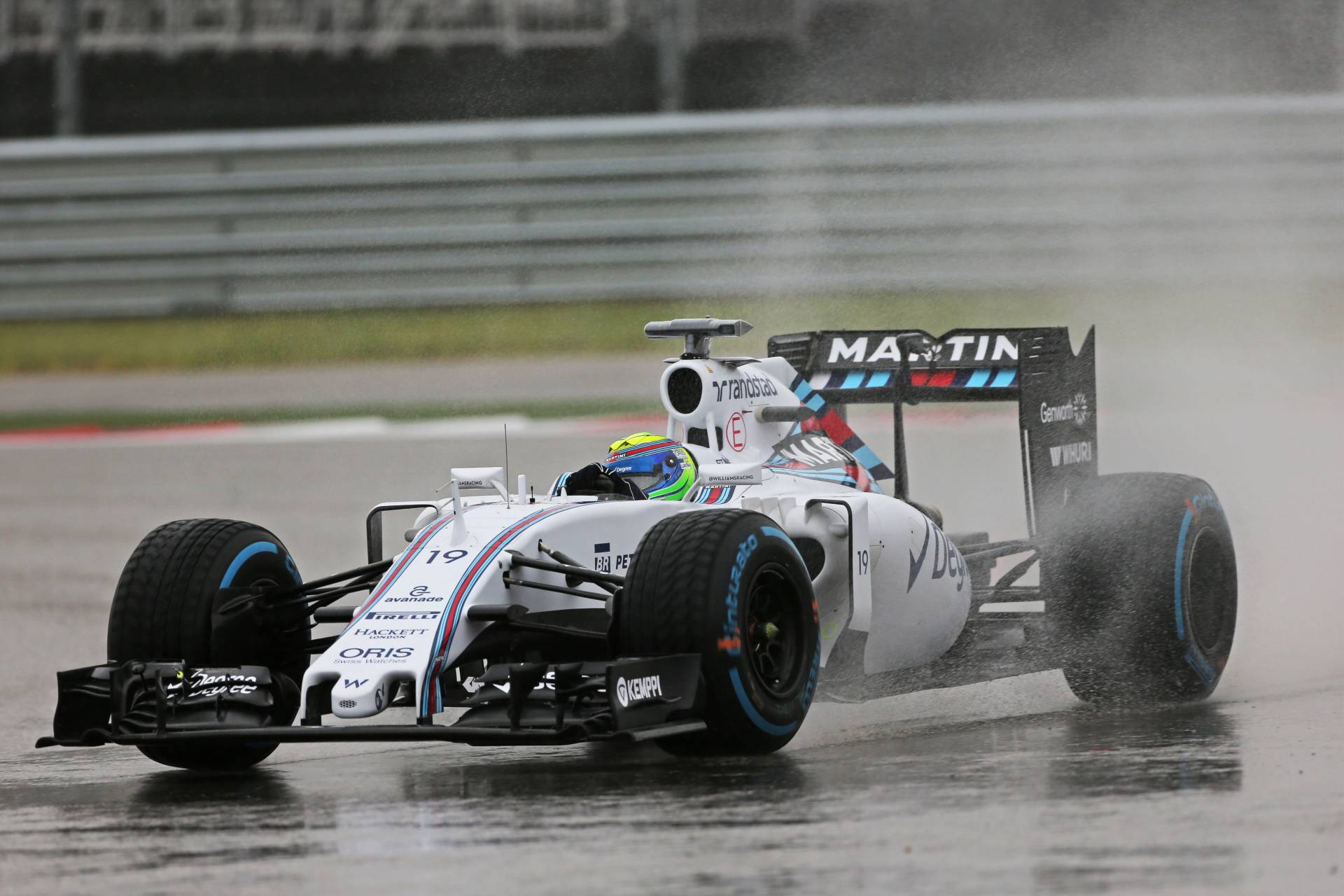 F1 - BEINDÍTOTTÁK A WILLIAMS FW38-AST GROVE-BAN!