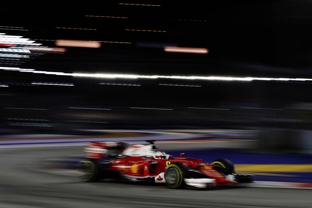 sebastian_vettel_f1_grand_prix_singapore_qghucz0b_4mx.jpg