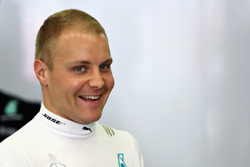 F1 - BOTTAS ÉLETÉBEN ELŐSZÖR A POLE-BAN!!!