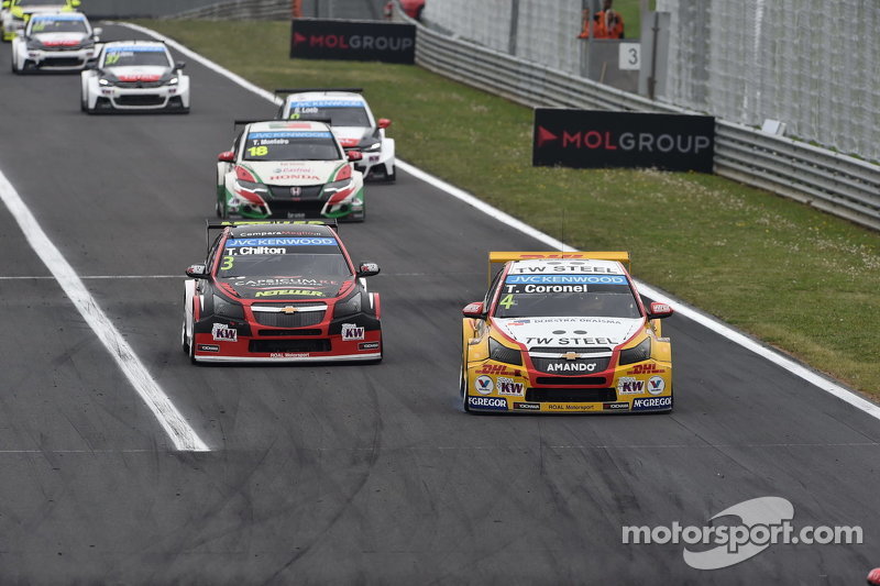 wtcc-budapest-2015-tom-coronel-chevrolet-rml-cruze-roal-motorsport.jpg