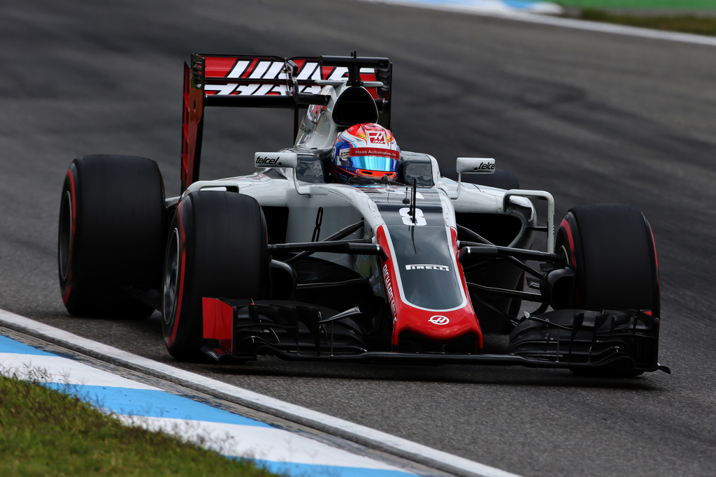 F1 - GROSJEAN BÜNTETÉST KAPOTT