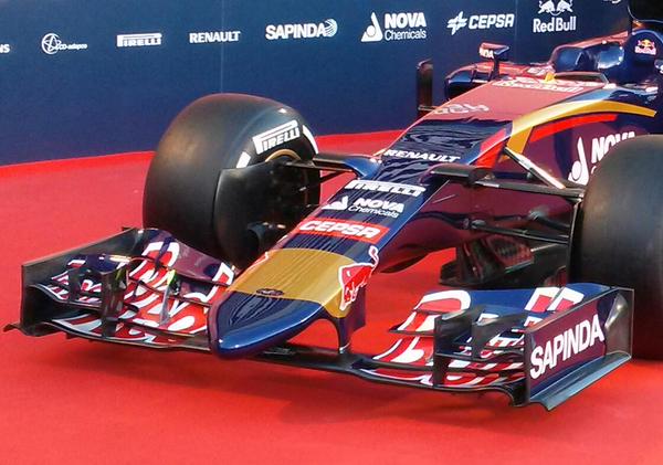 toro_rosso_2015_2.jpg