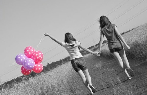 balloon-bff-black-and-white-cute-friend-favim_com-117023_1.jpg