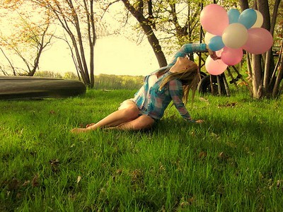 balloons-girl-happiness-Favim.com-179502.jpg