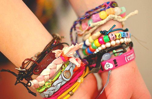 bracelets-color-girl-hands-Favim.com-417433_large.jpg