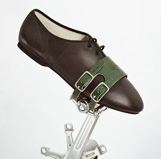 patebury-leather-bicycle-pedal-straps.jpg