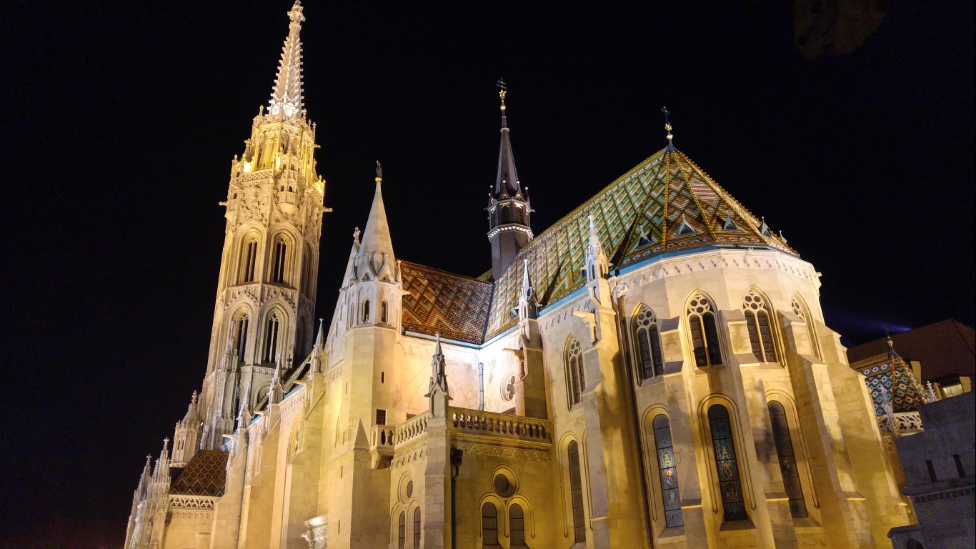 Matthias Church - Matthiaskirche - Chiesa di Mattia