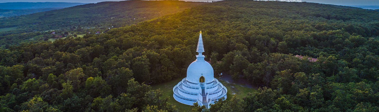 zalaszanto-beke-stupa-naplemente-2019nyar-csodalatosbalaton-dronfoto7-e1639925603141.jpg