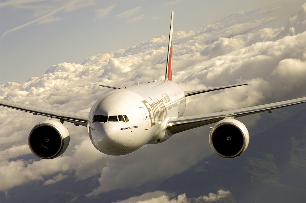 image-2-emirates-boeing-777-200lr-in-flight.jpg