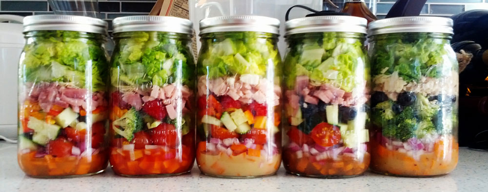 salad-in-a-jar-complete.jpg