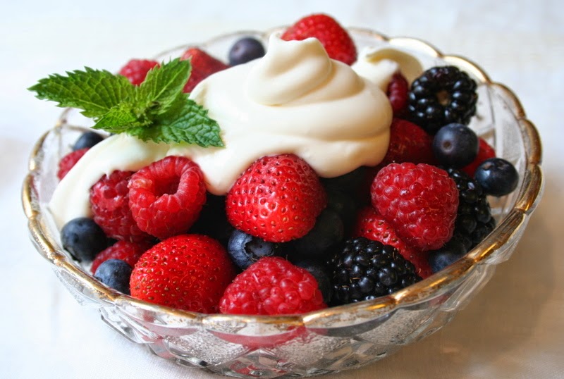 4th_of_july_fruit_salad.jpg