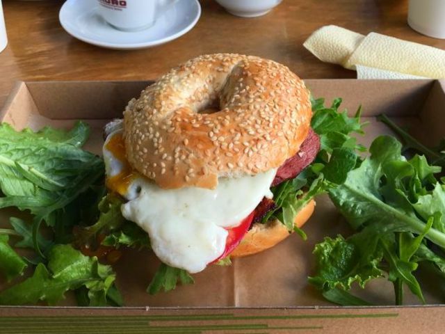 BpBurger (186) - eggOist