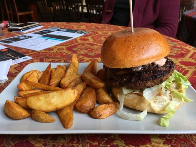 BpBurger (211) - 400