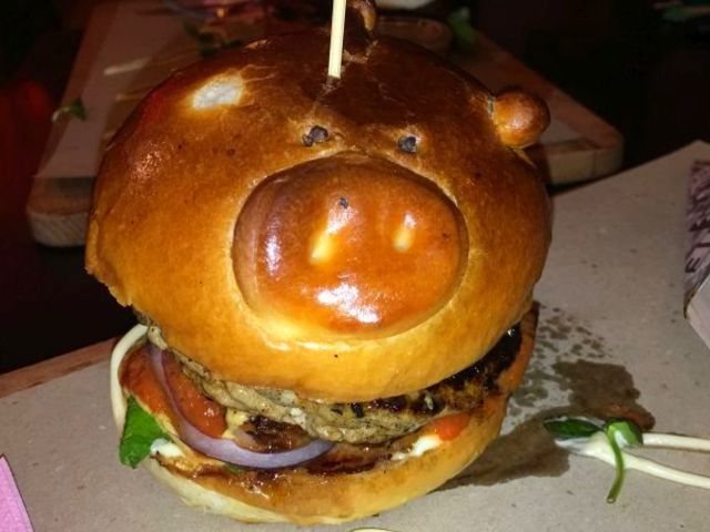 BpBurger (203) - Holy Cow